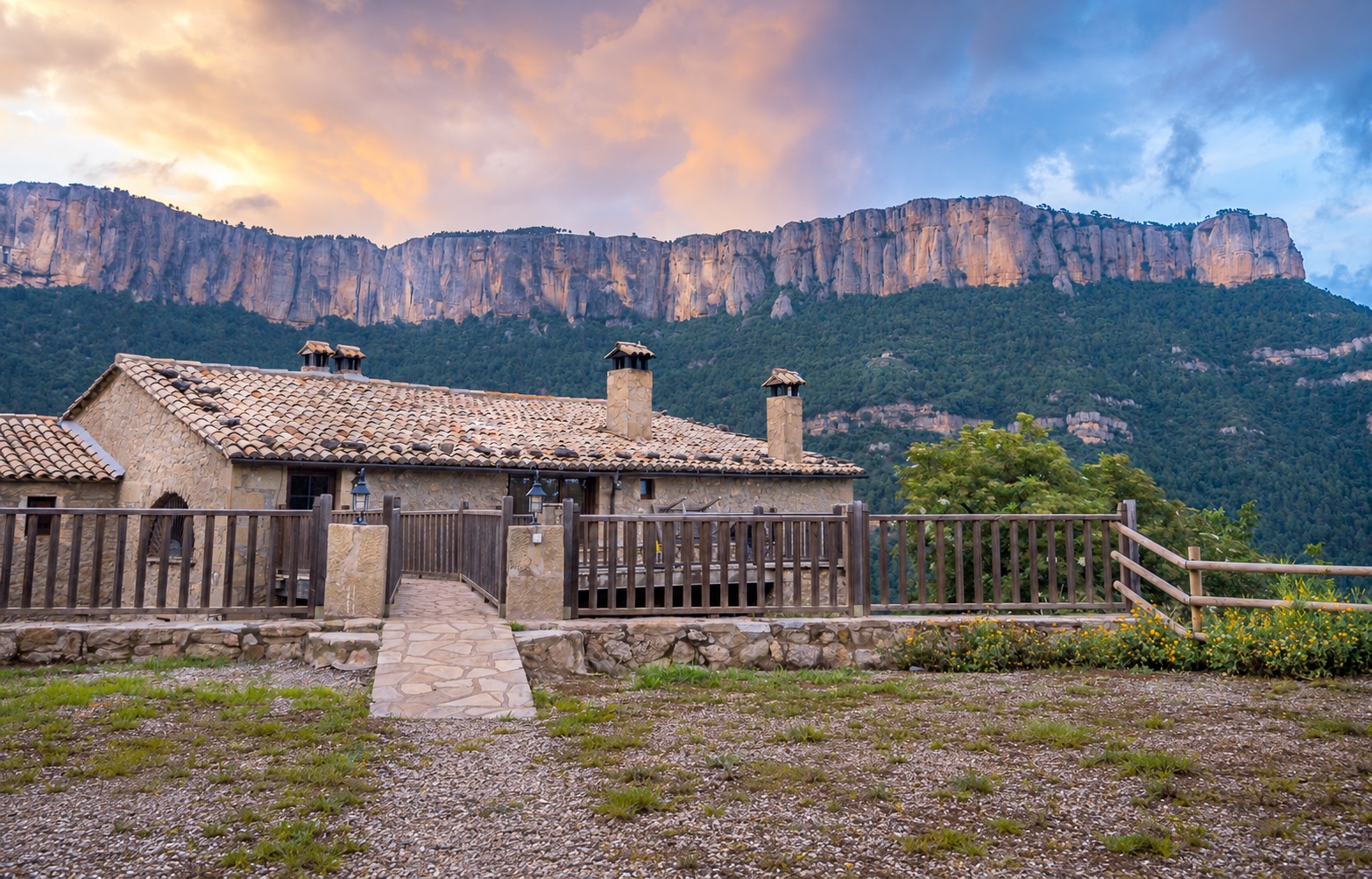 Masia Casafont and the Vall d'Ora landscape