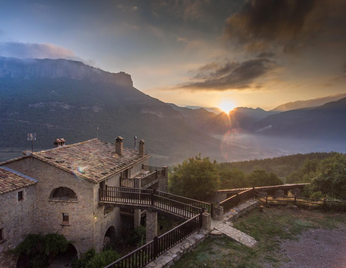 Masia Casafont - Façana sud-oest - vistes a Busa i la Vall d'Ora